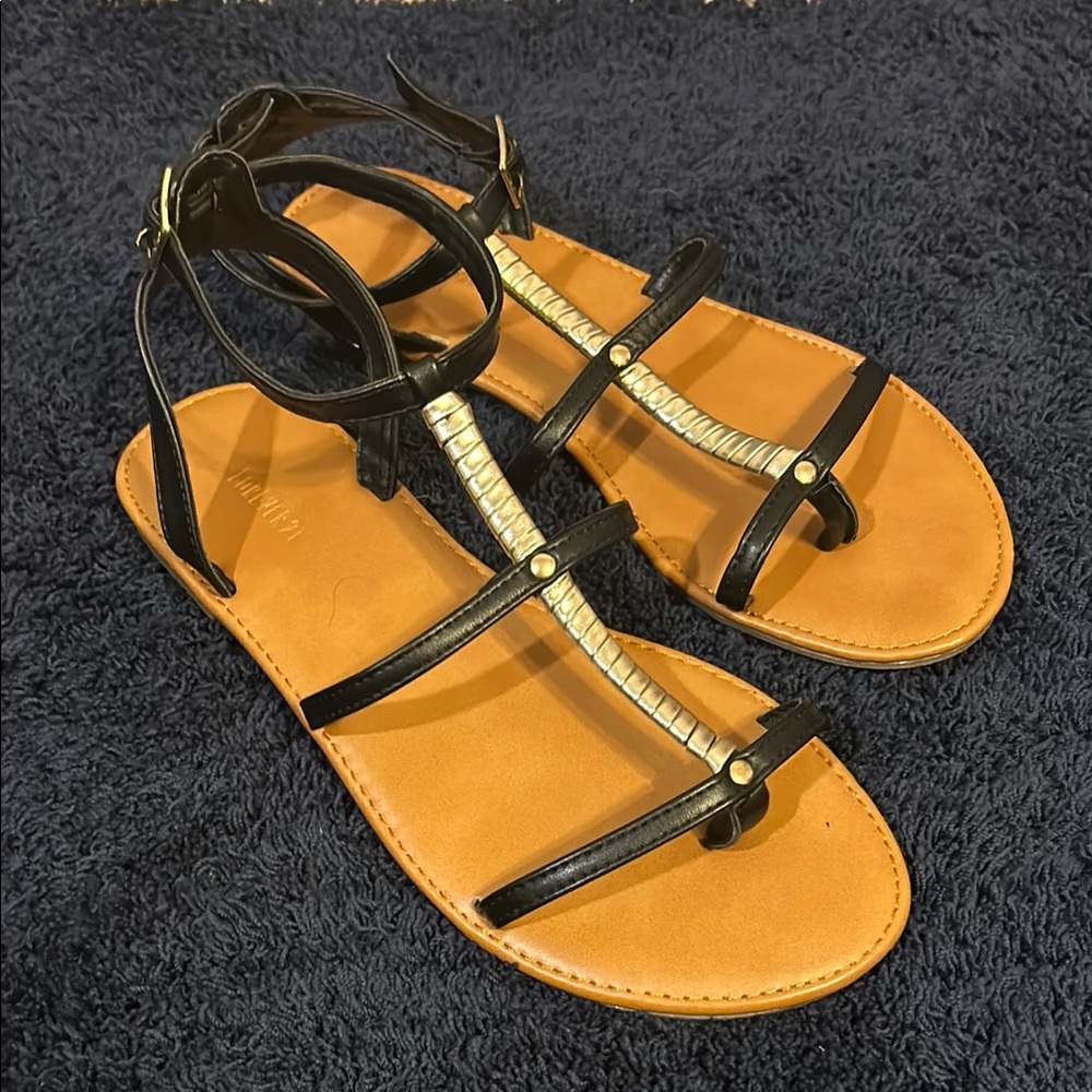 FOREVER 21 Black and Gold Strappy Flat Sandals Size 8
